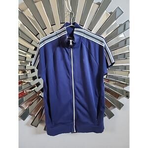 Vintage sports illustrated, zip up sweatshirt. Size medium blue